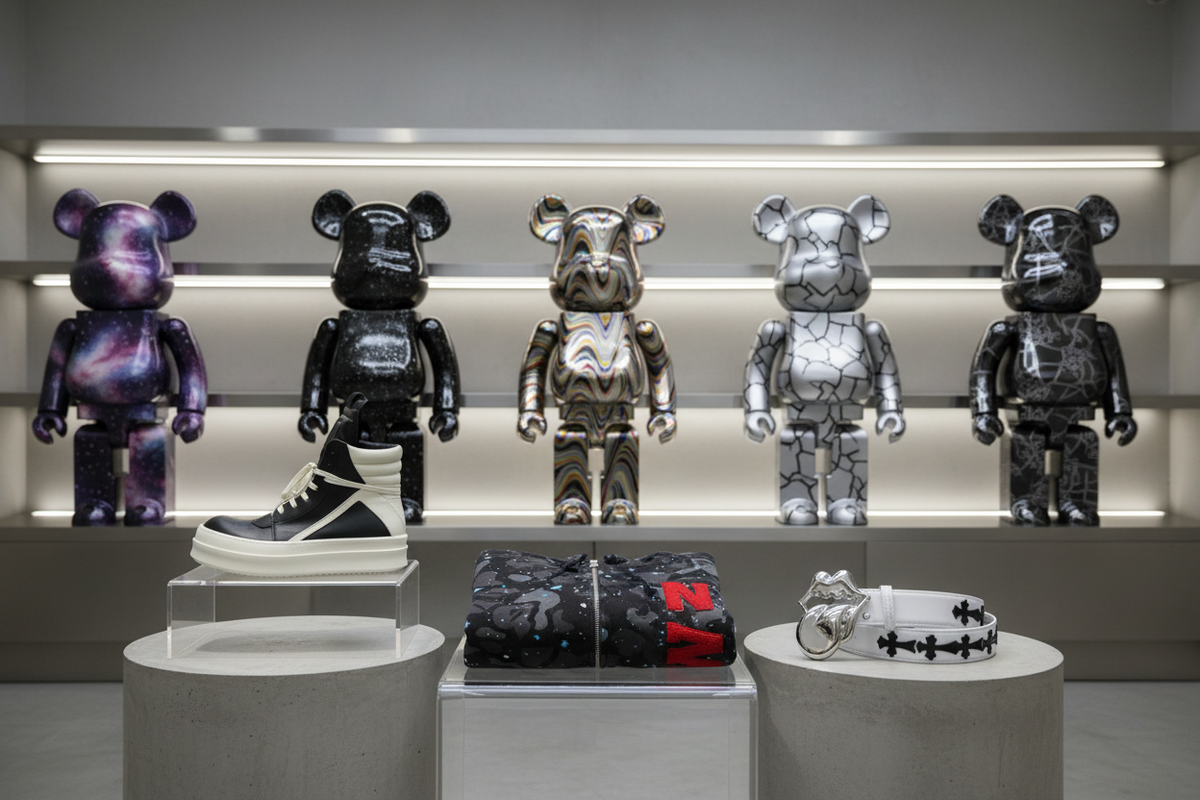 STAYFLY ATELIER Bearbrick Store Banner